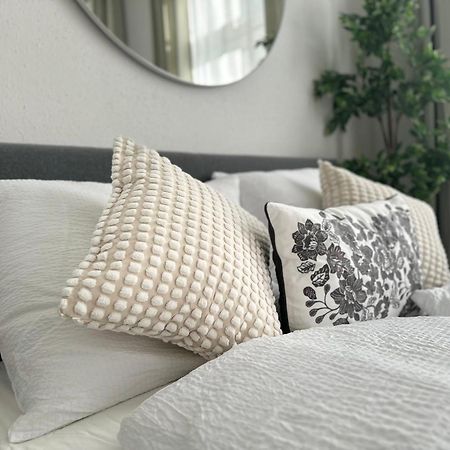 Spacious Apartment, 3 Min To U1 Reumannplatz Wien Eksteriør billede