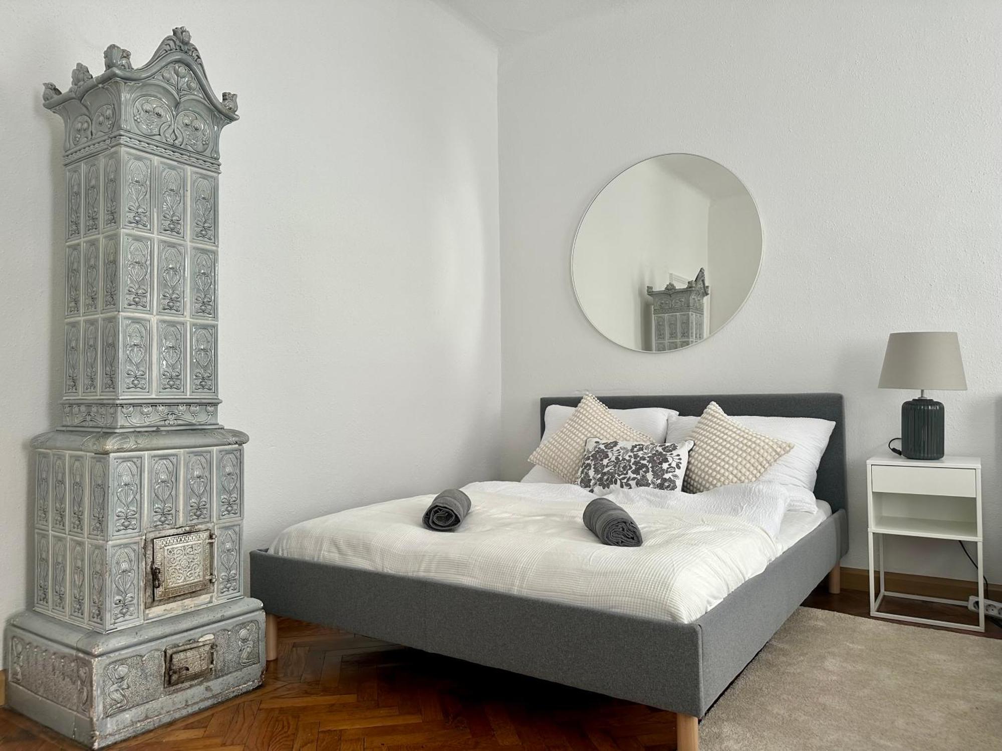Spacious Apartment, 3 Min To U1 Reumannplatz Wien Eksteriør billede